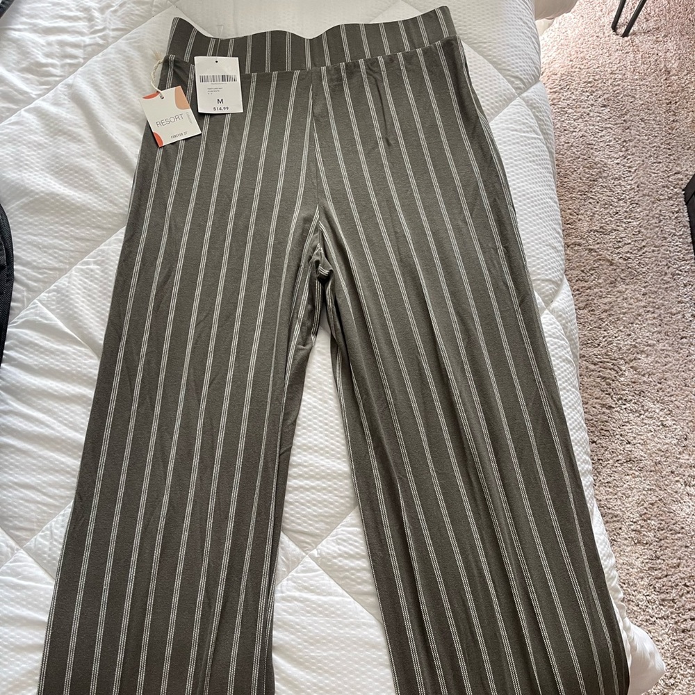 Silky olive flair pants